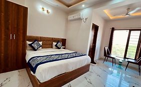 Aerovilla By Jmd Group